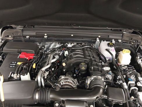 New 2026 Jeep Gladiator Sport image 30