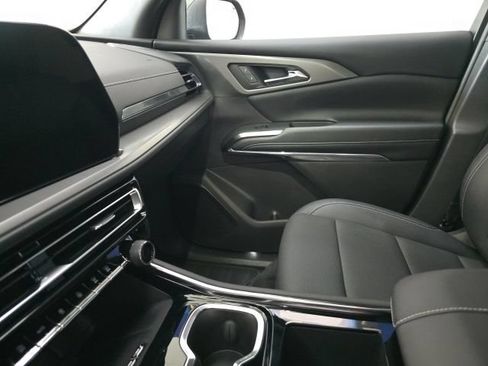 Used 2026 Chevrolet Traverse LT AWD/4WD image 21