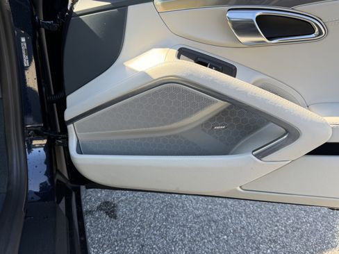 Certified 2018 Porsche 911 Carrera image 17