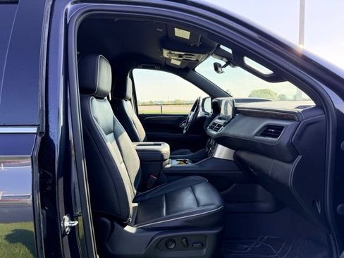 Certified 2022 Chevrolet Tahoe Premier AWD/4WD image 11