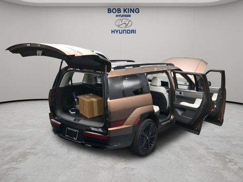 New 2026 Hyundai Santa Fe Calligraphy FWD image 17