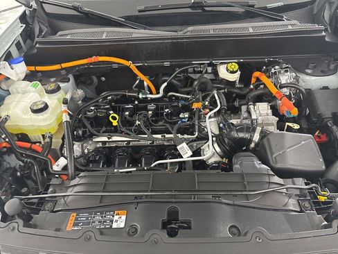 Used 2024 Ford Maverick XL image 33