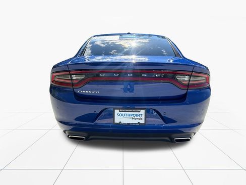 Used 2021 Dodge Charger SXT RWD image 7