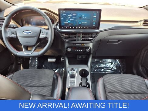 Certified 2024 Ford Escape ST-Line Select w/ Tech Pack #1 AWD/4WD image 10