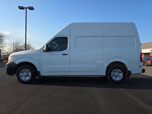 Used 2020 Nissan NV 2500 SV w/ Navigation Package image 7