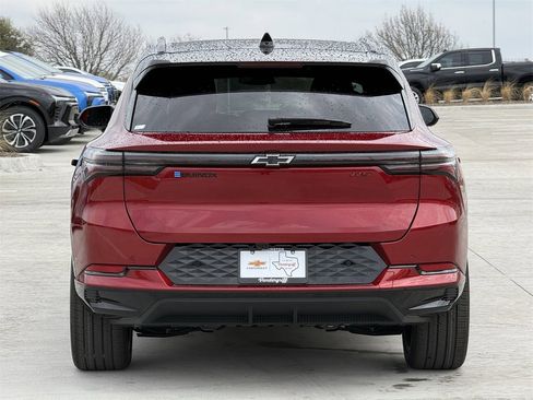 New 2026 Chevrolet Equinox EV RS image 5