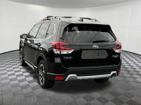 Used 2022 Subaru Forester Touring w/ Popular Package #2 image 4