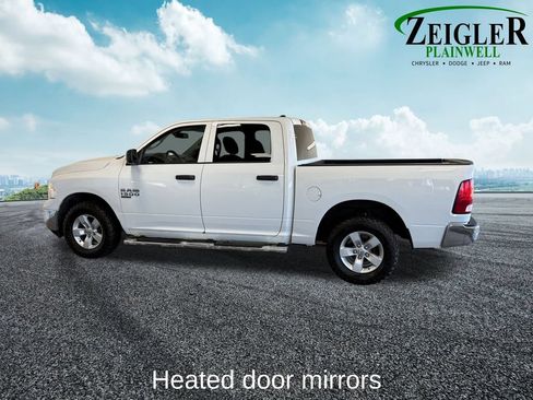 Used 2019 RAM 1500 ST w/ SXT Appearance Group AWD/4WD image 4