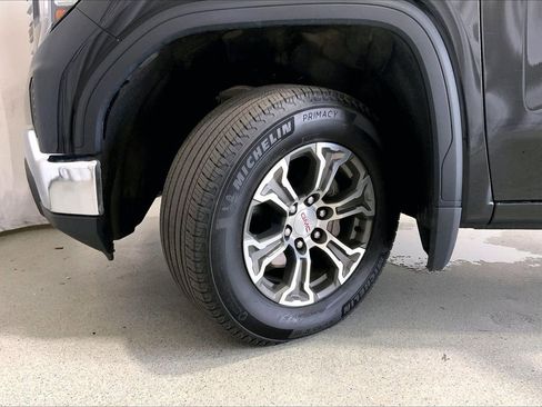 Used 2025 GMC Sierra 1500 SLT image 20