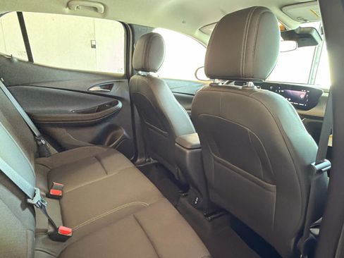 Used 2024 Buick Encore GX Preferred FWD image 29