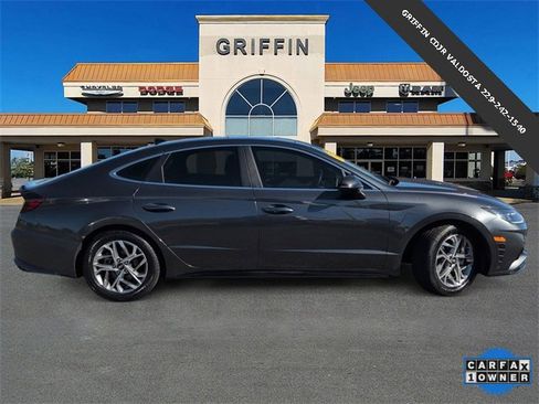 Used 2023 Hyundai Sonata SEL w/ Convenience Package image 3