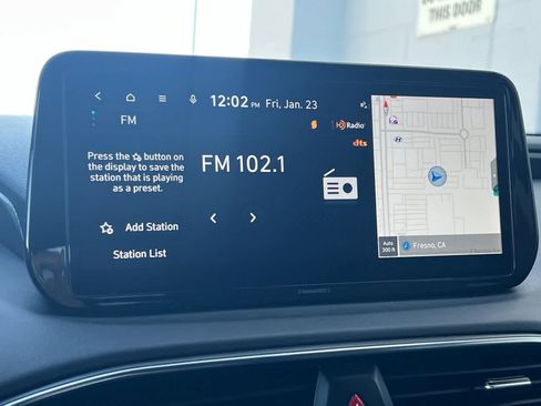 Certified 2023 Hyundai Santa Fe SEL image 18