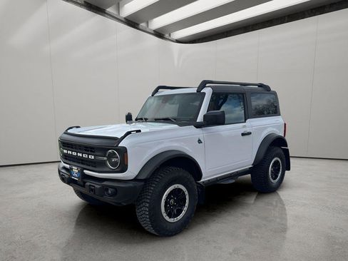 Used 2023 Ford Bronco Black Diamond w/ Sasquatch Package AWD/4WD image 1