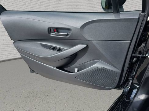 Used 2026 Toyota Corolla LE FWD image 28