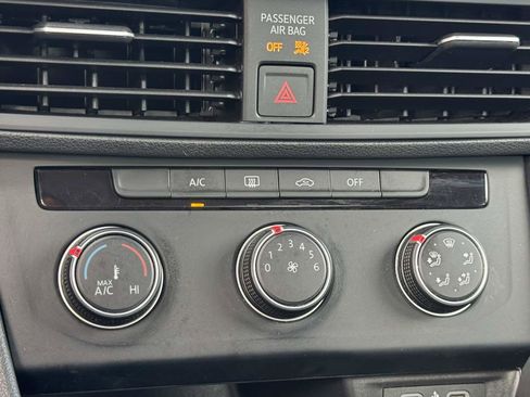 Used 2024 Volkswagen Jetta S FWD image 32