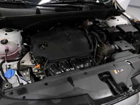 Used 2023 Kia Sportage EX image 17