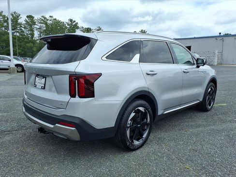 Used 2025 Kia Sorento SX Prestige AWD/4WD image 4