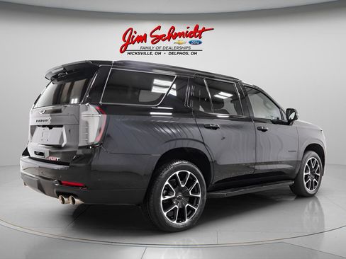 Used 2025 Chevrolet Tahoe RST w/ Comfort Package AWD/4WD image 6