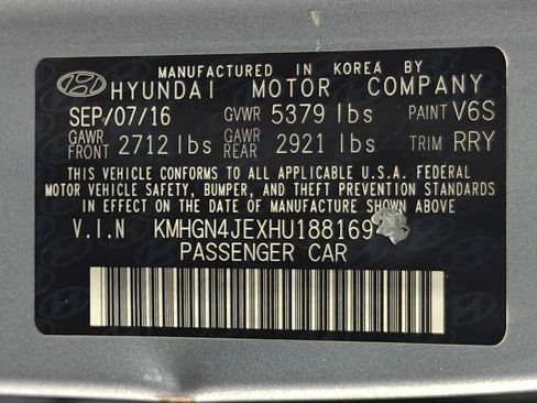 Used 2017 Genesis G80 3.8 RWD image 57