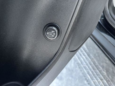 Used 2023 Chevrolet Blazer LT w/ Convenience Package image 23