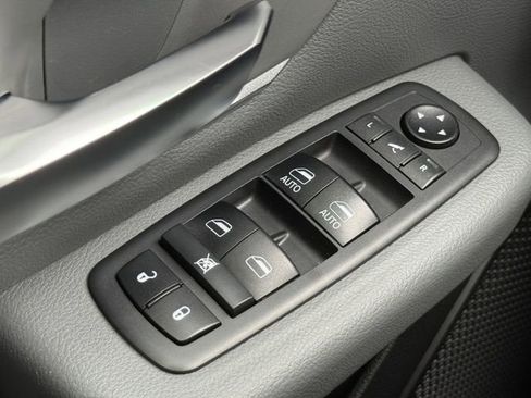 Used 2019 RAM 1500 Big Horn image 25