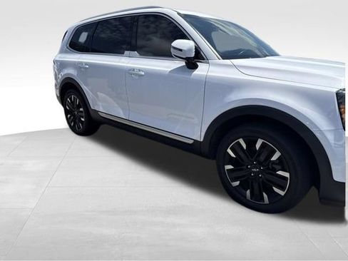 Used 2023 Kia Telluride SX Prestige AWD/4WD image 4