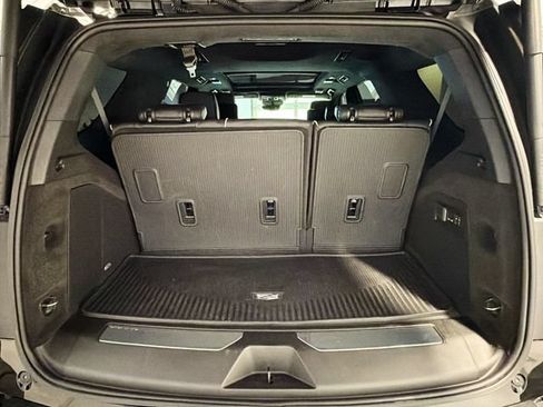 Used 2025 Cadillac Escalade Sport Platinum w/ LPO, ONYX Package AWD/4WD image 24