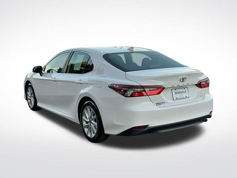 Used 2024 Toyota Camry LE FWD image 4