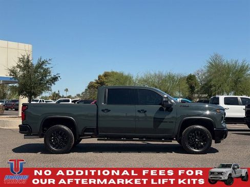 Used 2026 Chevrolet Silverado 2500 LTZ w/ LTZ Plus Package AWD/4WD image 5