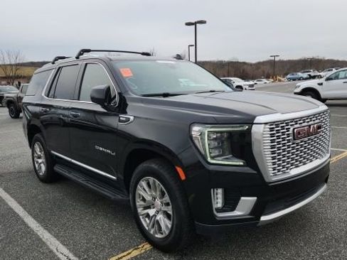 Used 2021 GMC Yukon Denali image 1