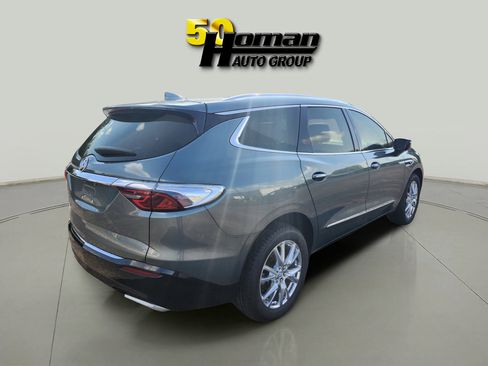 Used 2023 Buick Enclave Essence w/ Experience Buick Package image 5