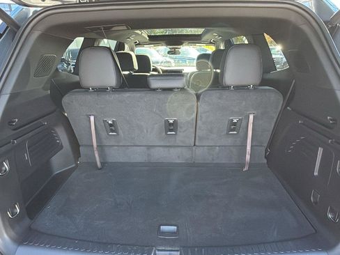 New 2025 GMC Acadia Elevation w/ Elevation Premium Package image 32