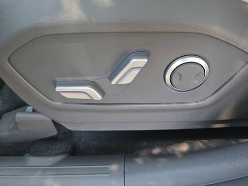 Used 2024 Hyundai Santa Fe SEL FWD image 23
