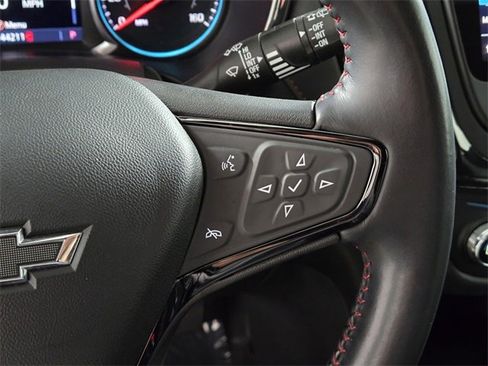 Used 2022 Chevrolet Equinox RS w/ RS Leather Package image 32