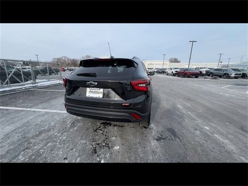 Certified 2024 Chevrolet Trax RS w/ Driver Confidence Package image 7