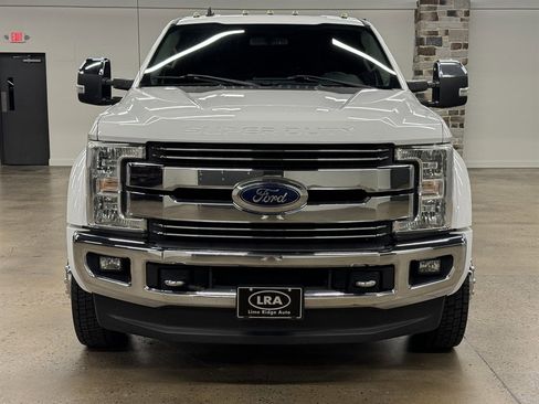 Used 2019 Ford F450 Lariat w/ Chrome Package AWD/4WD image 2