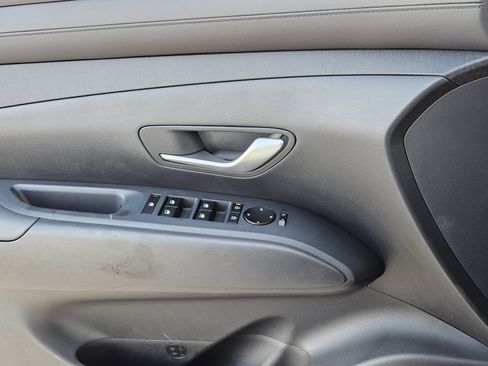 Used 2025 Hyundai Tucson SEL FWD image 29