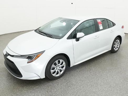 New 2026 Toyota Corolla LE image 1