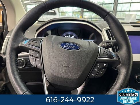 Used 2020 Ford Edge SEL w/ Cold Weather Package AWD/4WD image 19