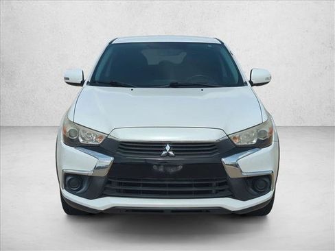 Used 2017 Mitsubishi Outlander Sport ES image 2