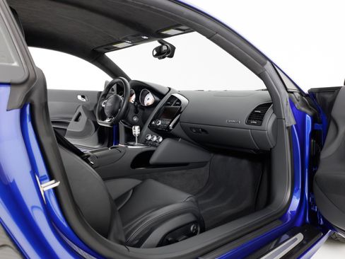 Used 2012 Audi R8 V10 AWD/4WD image 30