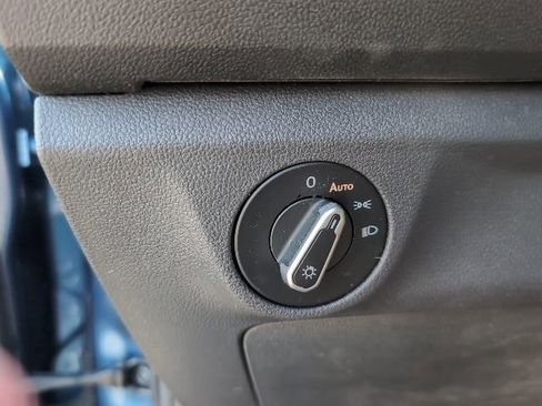 Certified 2021 Volkswagen Jetta S image 19