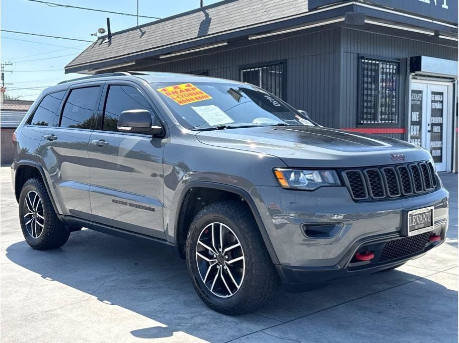 Used 2020 Jeep Grand Cherokee Trailhawk w/ Trailhawk Luxury Group AWD/4WD image 1