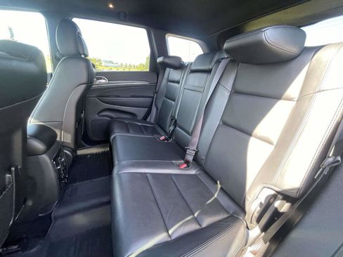 Used 2020 Jeep Grand Cherokee Limited AWD/4WD image 13