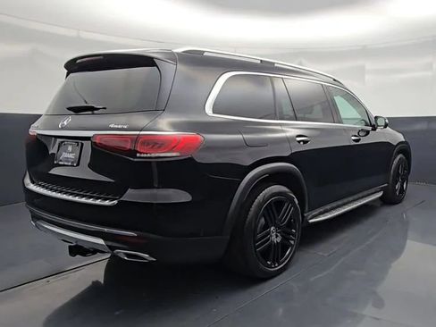 Used 2022 Mercedes-Benz GLS 450 4MATIC image 12