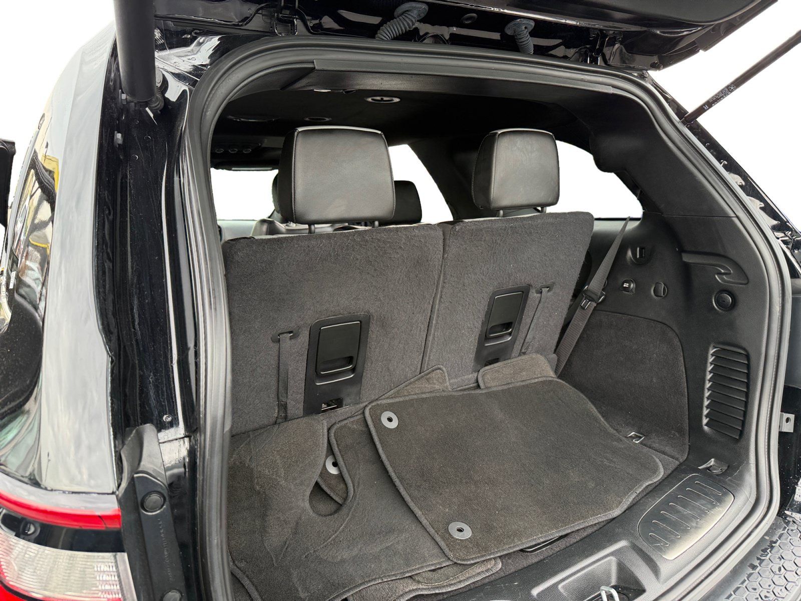 Used 2022 Dodge Durango R/T RWD image 13