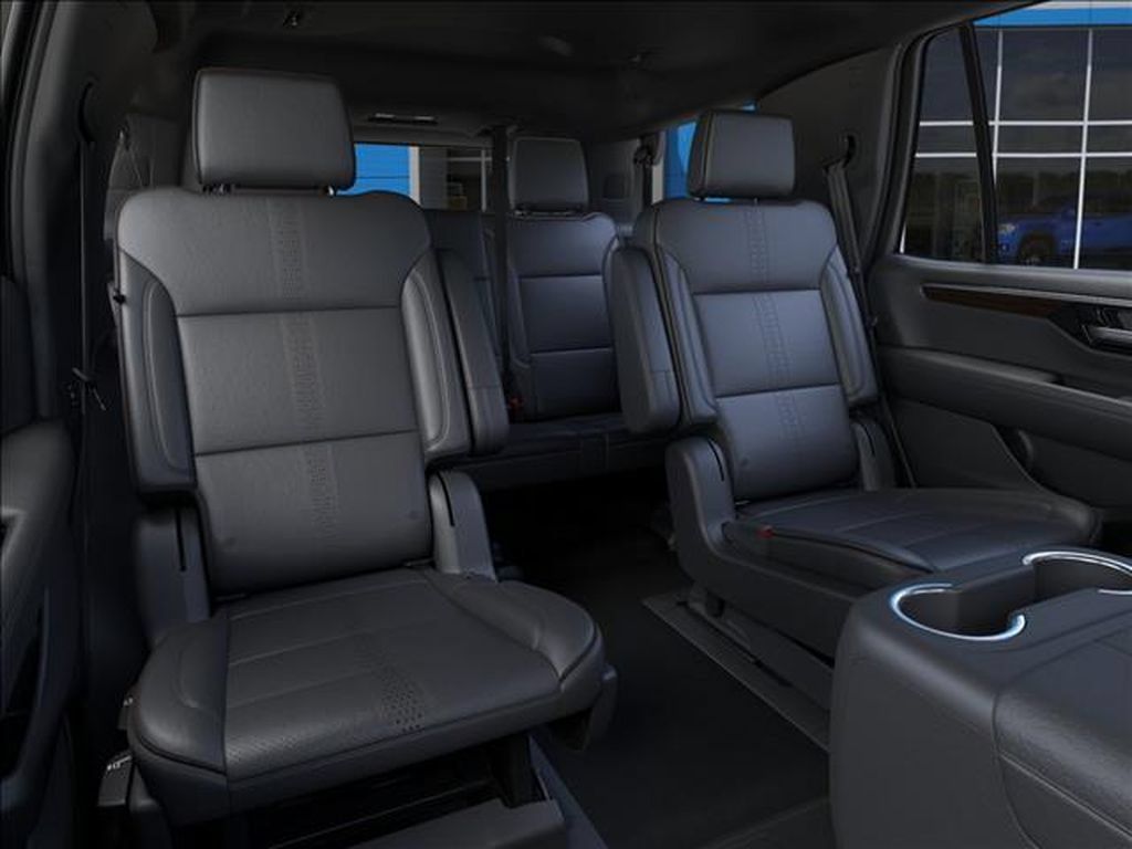 New 2026 Chevrolet Tahoe High Country w/ LPO, Illumination Package AWD/4WD image 17
