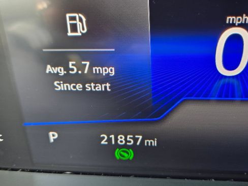 Certified 2024 Volkswagen Taos S FWD image 26