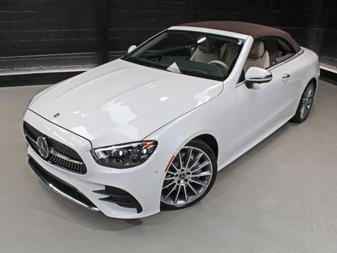 Used 2023 Mercedes-Benz E 450 Cabriolet image 5