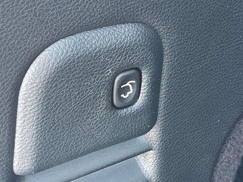 Used 2021 Jeep Grand Cherokee Limited AWD/4WD image 22